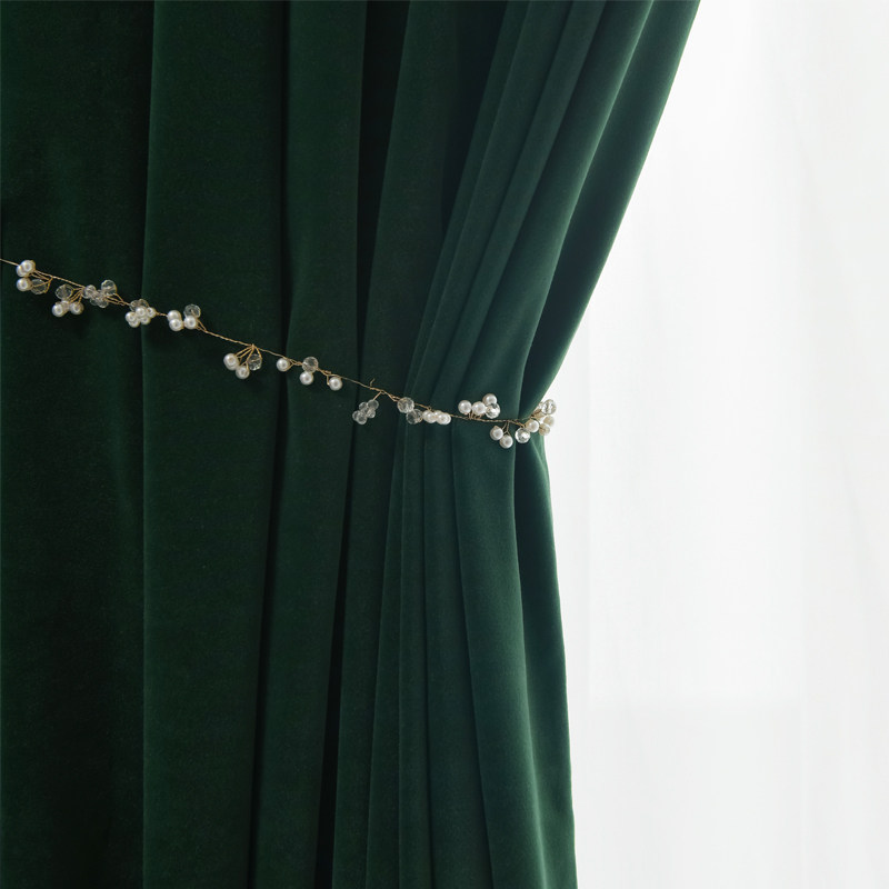 窗帘2021年新款流行遮光轻奢北欧简约美式卧室客厅丝绒纯色落地窗