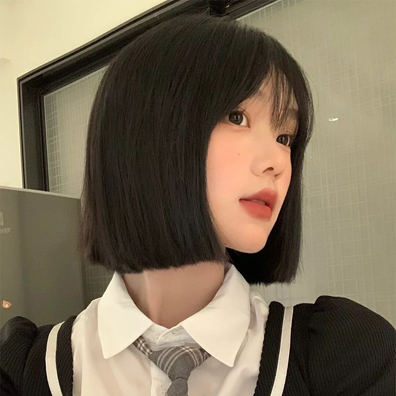 美宿假发女短发全头套甜酷减龄波波头御姐一刀切漫画齐刘海短直发