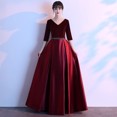 新款大合唱团演出服女长裙成人中老年歌唱祖国主持人舞台指挥礼服