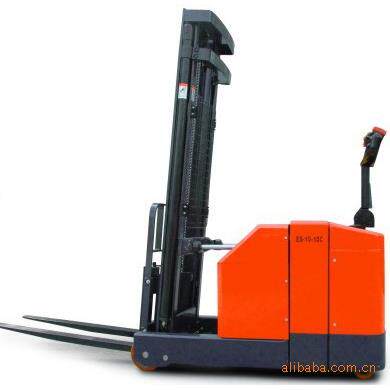 厂价搬运车平衡重式电动堆高车自动升高车升降液压搬运车