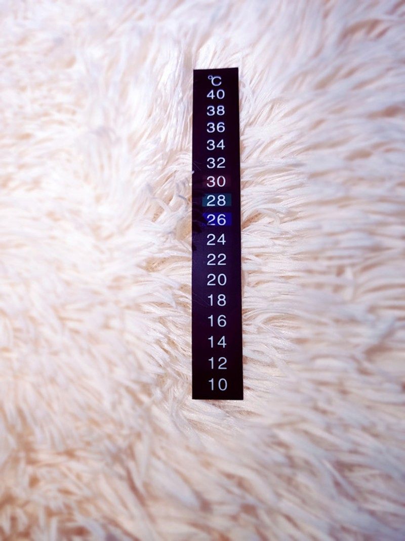 鱼缸温度计 液晶贴 变色温度计10到40度 横贴测试温度 背胶贴测温,五金/工具,温湿度计,淘宝优惠券,粉丝福利购,淘宝优惠卷