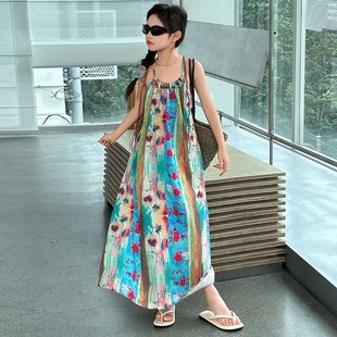 女童连衣裙夏季2025新款儿童碎花吊带长裙女大童波西米亚沙滩裙子