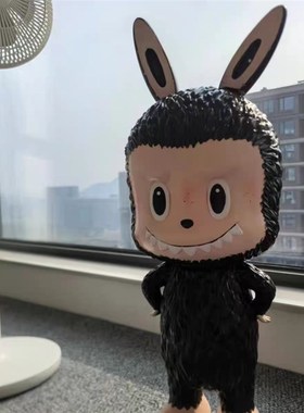 网红可爱插腰拉布布摆件大号落地卡通雕塑艺术品客厅家居玄关装饰