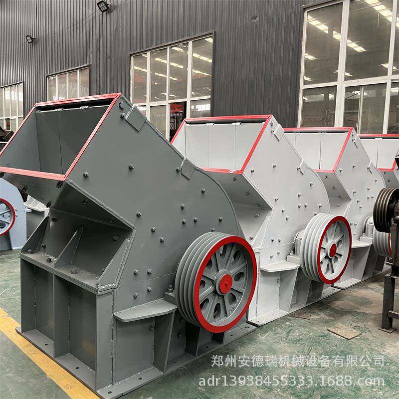 柴油驱动建筑垃圾粉碎机碎石块制砂机600型煤矸石破碎机