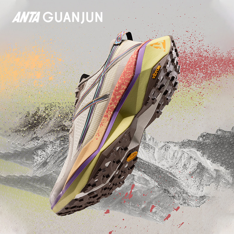 安踏冠军户外猎隼2精英版