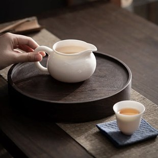 羊脂玉瓷公道杯陶瓷匀杯分茶器手柄茶海大号家用办公防烫德化白瓷