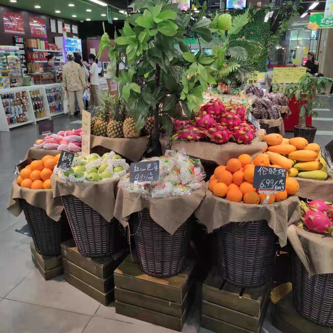 超市便利店藤编果蔬地堆篮零食陈列货架展示架堆筐塑料篮子