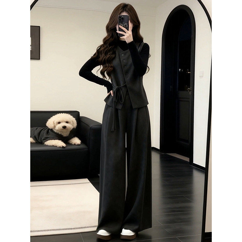 春装搭配一整套ootd穿搭轻熟风大女孩洋气炸街马甲上衣阔腿裤套装