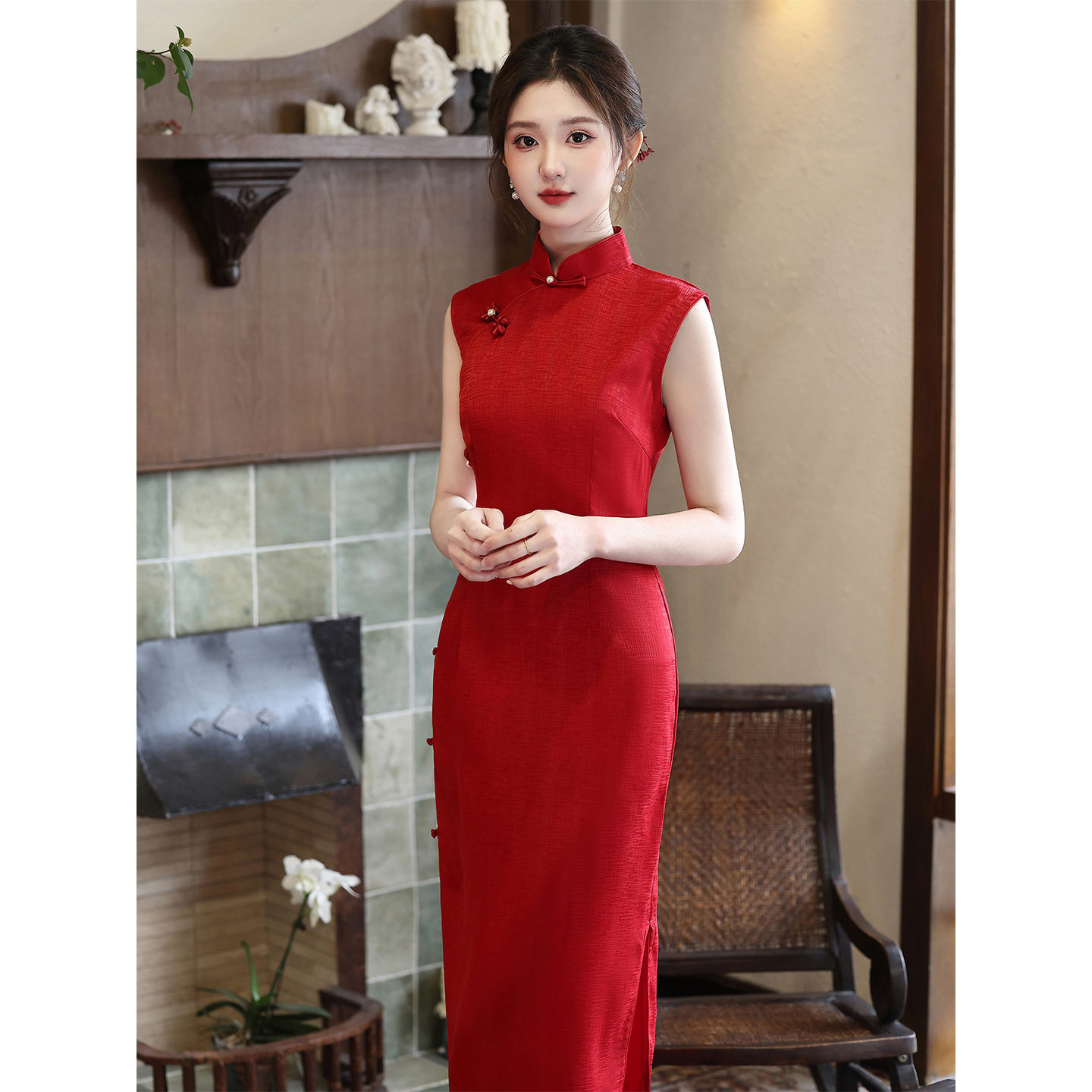 织造局红色旗袍服新娘2026新款高级感女夏季订婚礼服新中式无袖高