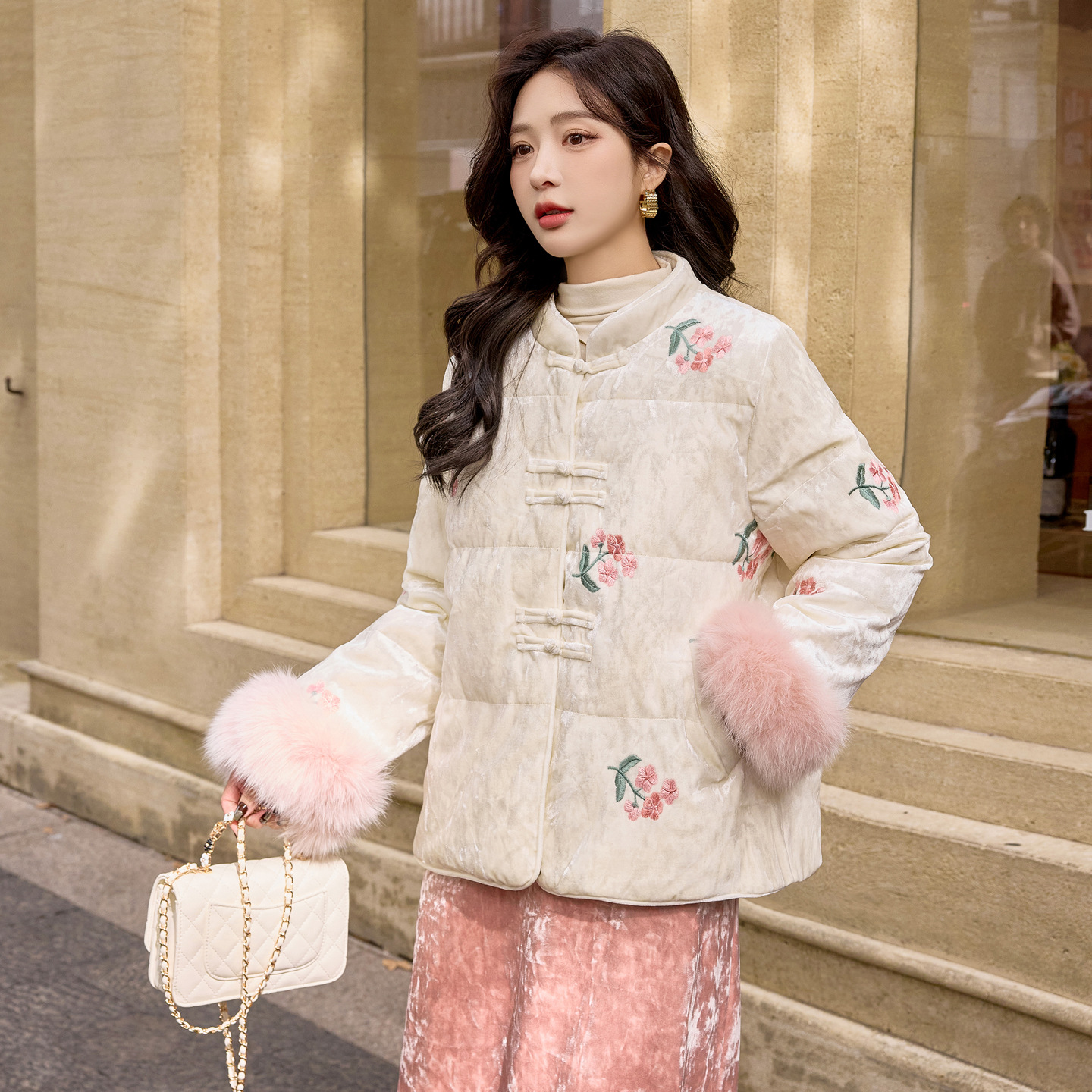 云梦集新中式羽绒服女2025冬季90白鸭绒外套女盘扣时尚羽绒外套2