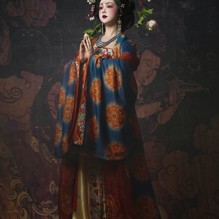 云梦集原创汉服女2025新款唐制敦煌文物复原风刺绣大袖贵妇装日常