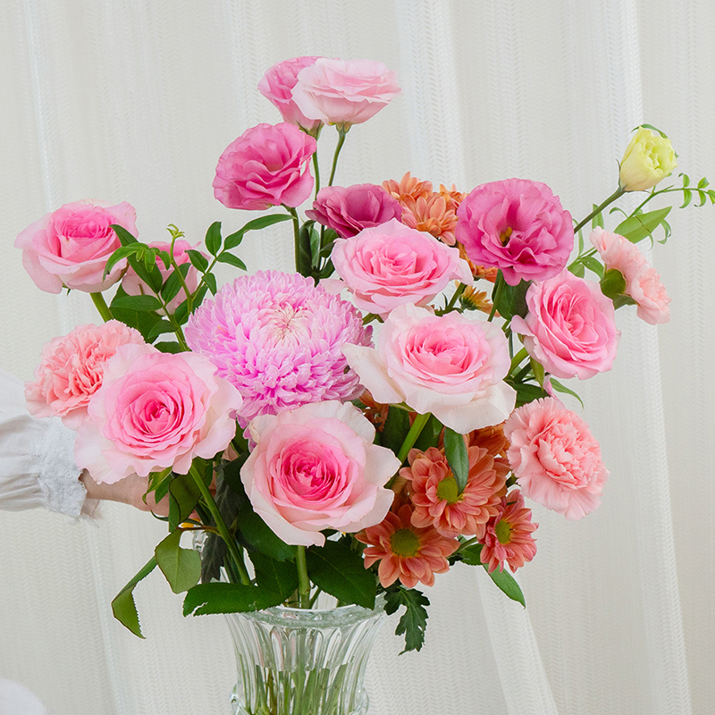 D6粉色系高级混搭鲜花云南基地直发新鲜混搭花束家庭水养鲜花