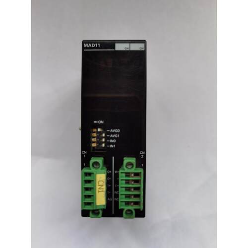 编程器 PLC . CPM2C-MAD11-JG