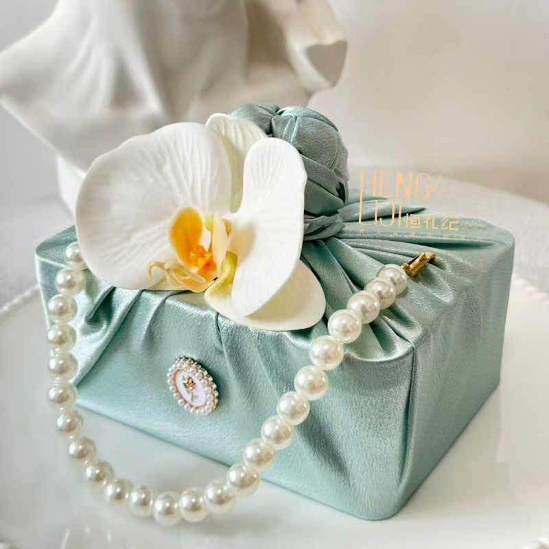 【2025新款】喜糖盒结婚专用蝴蝶