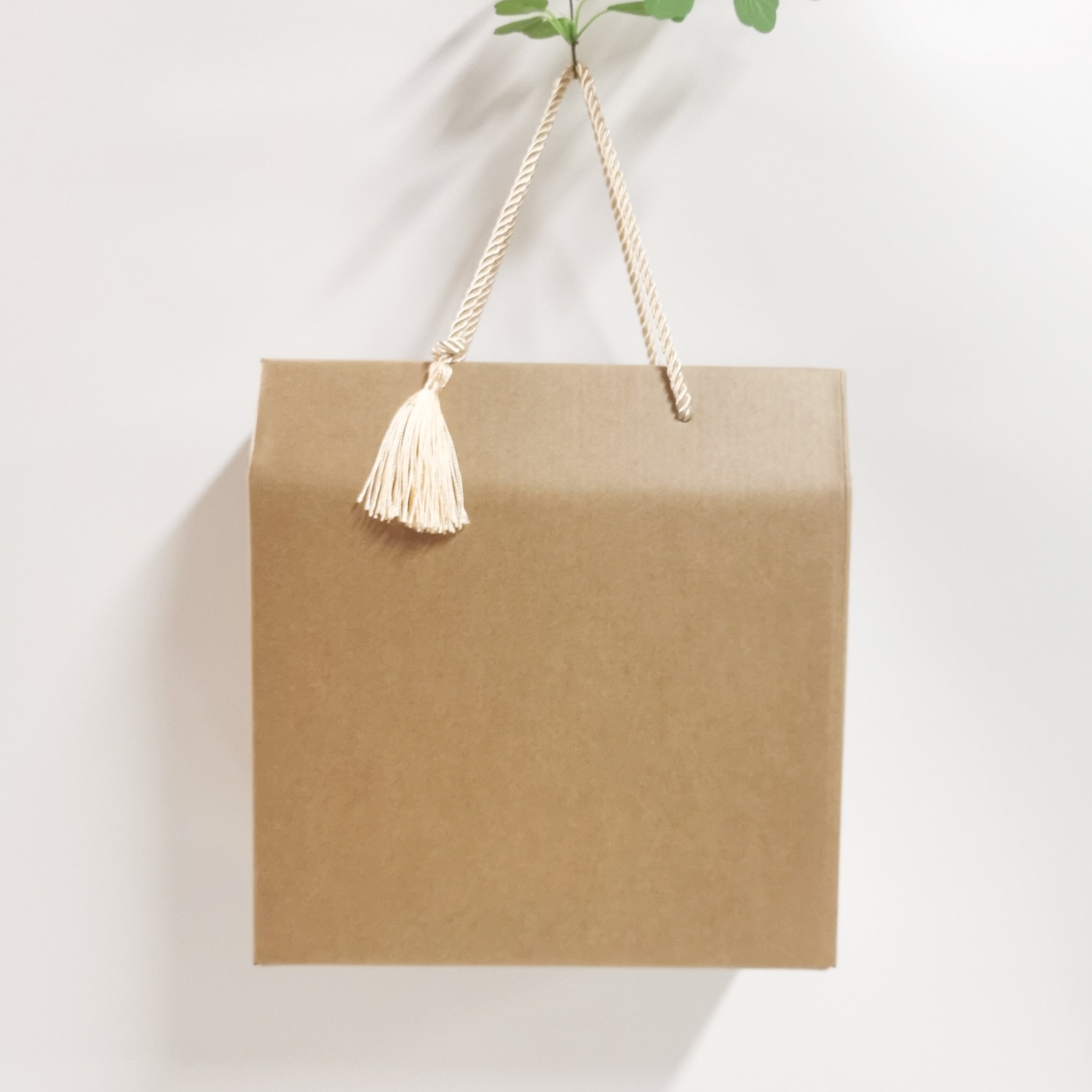 牛皮纸包装箱定制logo瓦楞纸礼物