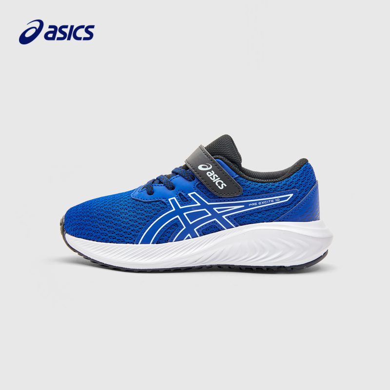 侧面的ASICS条纹采用彩虹覆盖层呈现