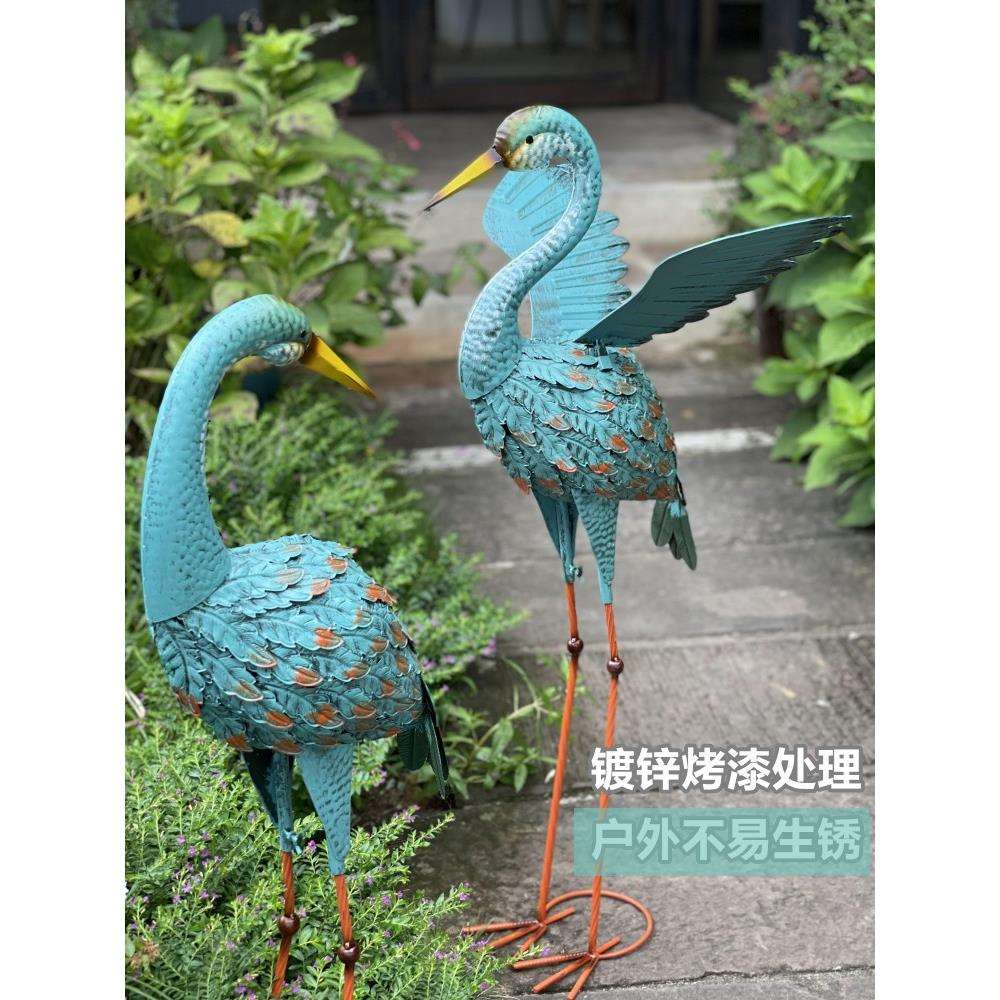 蓝色铁艺孔雀仙鹤园艺摆件庭院别墅花园杂货装饰阳台仿真动物造景图片