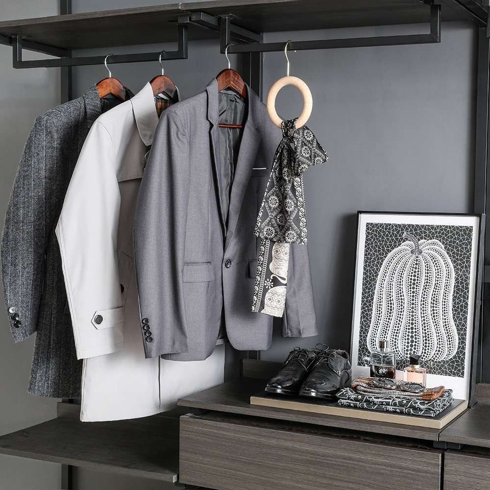 现代男士衣帽间饰品衣柜衣服模特架道具样板间展厅摆件现代简约
