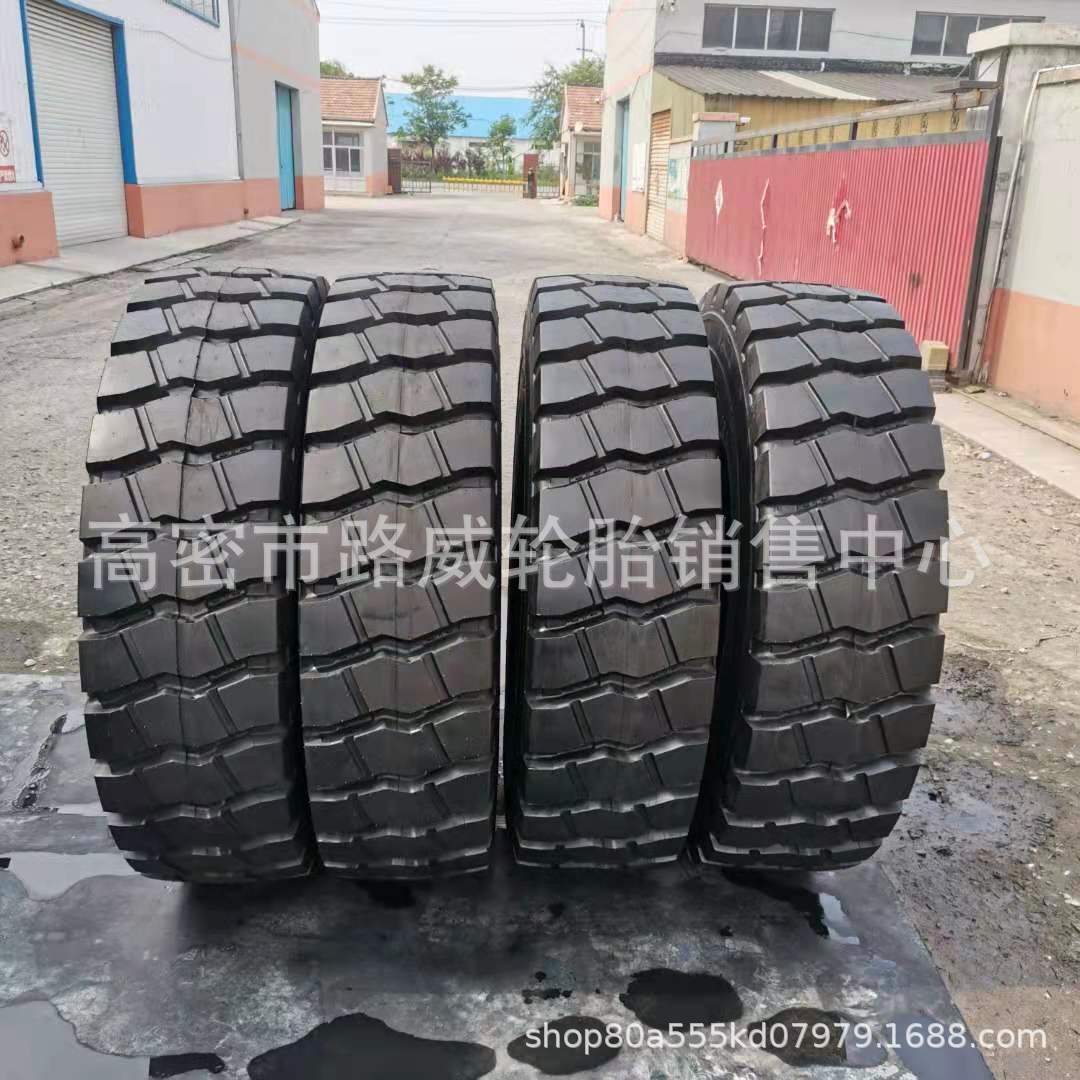 14.00R25 14.00-25 宽体自卸车轮胎 尼龙胎 钢丝胎 拉货车轮胎