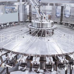 小纯净水灌装 机水生产线设备 机三合一矿冲瓶灌瓶装 封口灌泉装