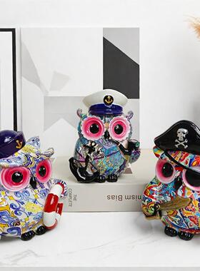 跨境新品海盗猫头鹰摆件办公室桌面创意摆件书房装饰品树脂雕像