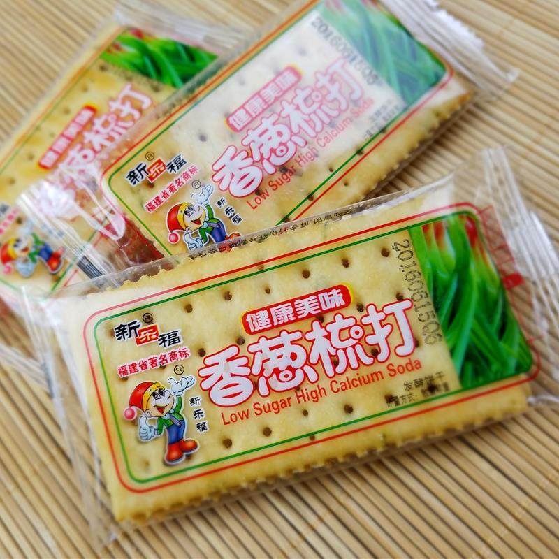 新乐福香葱梳打脂饼干苏5斤整箱KEM零食低糖无精打饼咸味葱香味