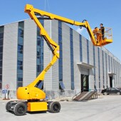 电动曲臂空车升降曲臂升降平台全自行曲臂 全自行曲臂车