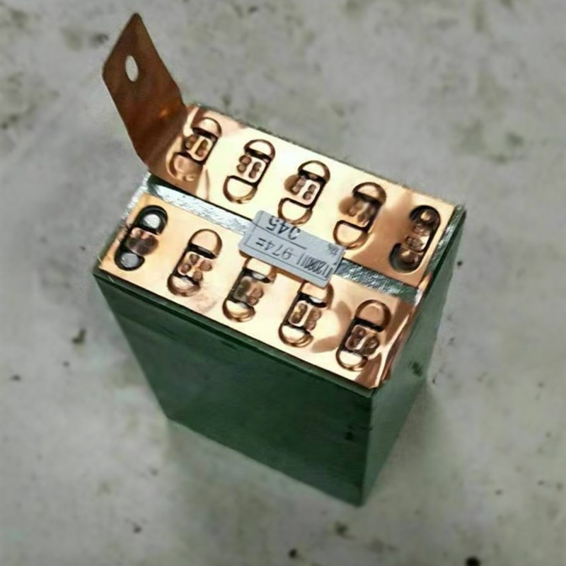 江淮iev代国轩高科方壳锂电池拆车件铁成车载充电机