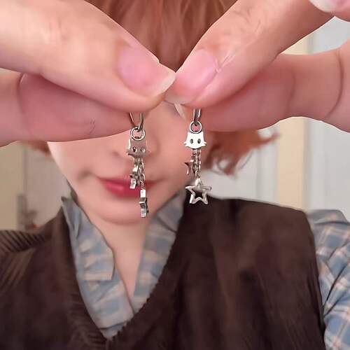 猫咪星星流苏吊坠耳钉女生养耳洞防过敏耳圈少女心耳部链条小装饰