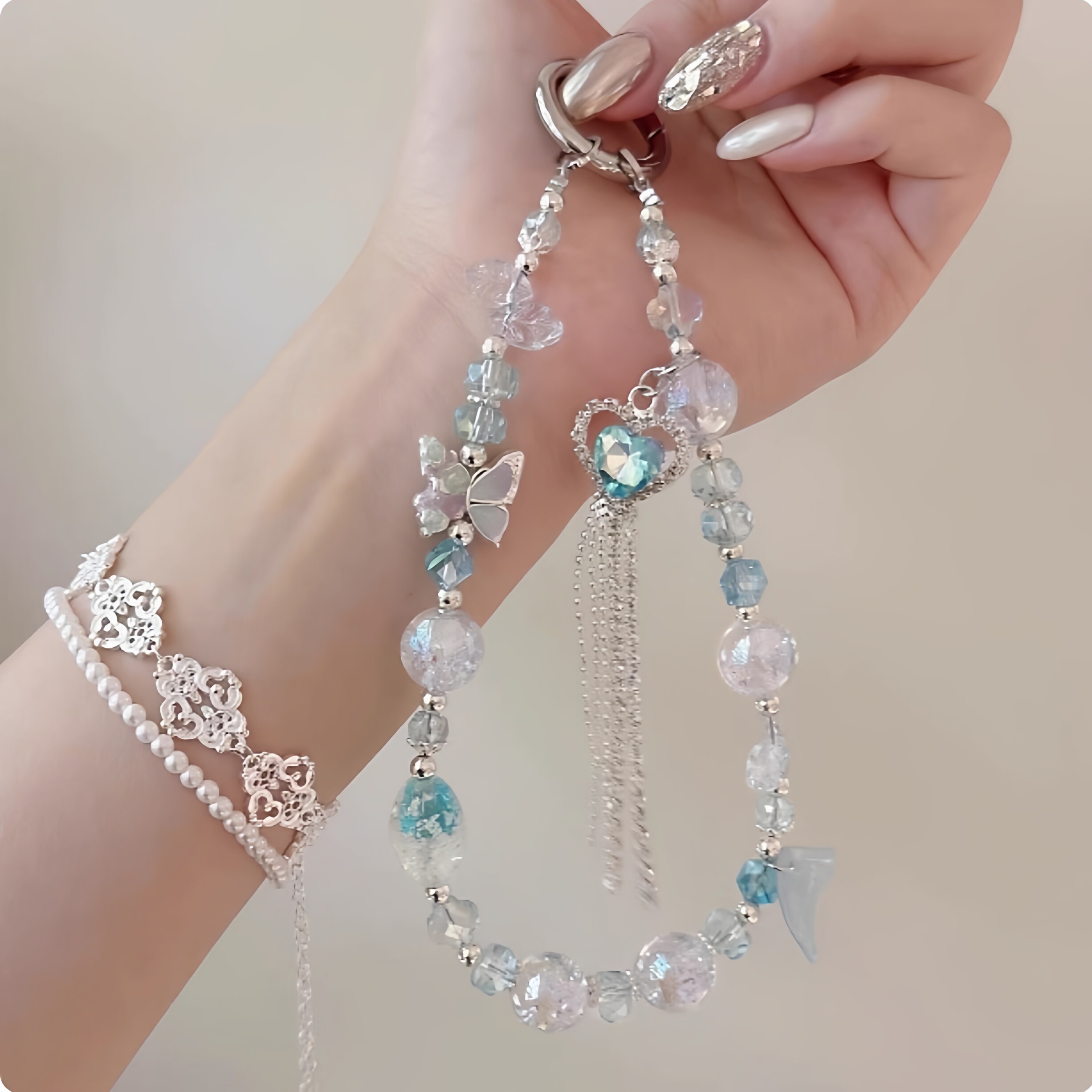 合金蝴蝶流苏手机链水晶串珠手腕链挂绳女款高级感精致琉璃挂饰