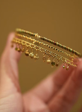 【春日来信】小众设计感橄榄绿流苏串珠手镯显白森系多层手链女新