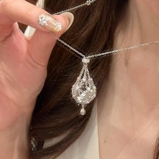 网兜水晶项链长款捕梦网天然白水晶吊坠圆球碎钻锁骨链高级感轻奢
