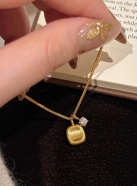 中古拉丝小方糖金色轻奢高级感镂空玫瑰双面项链女锁骨链气质配饰