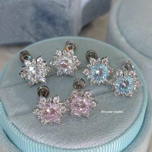冬日雪花仿锆耳骨钉钛钢拧扣耳钉耳蜗钉小众设计个性耳环睡觉免摘