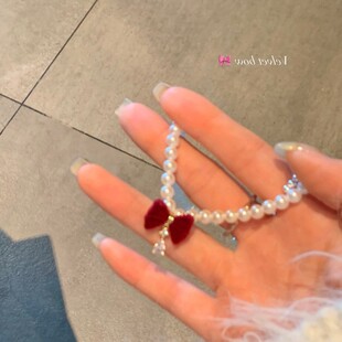 红丝绒蝴蝶结小香风项链choker秋冬女日韩简约设计吊坠锁骨链颈链