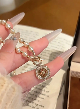 法式纽扣仿珍珠项链女2025新款高级感轻奢小众复古气质秋冬毛衣链