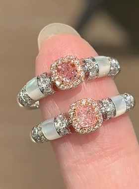 爆闪方糖戒指女小众设计轻奢高级感指环2025新款贵气千金感食指戒