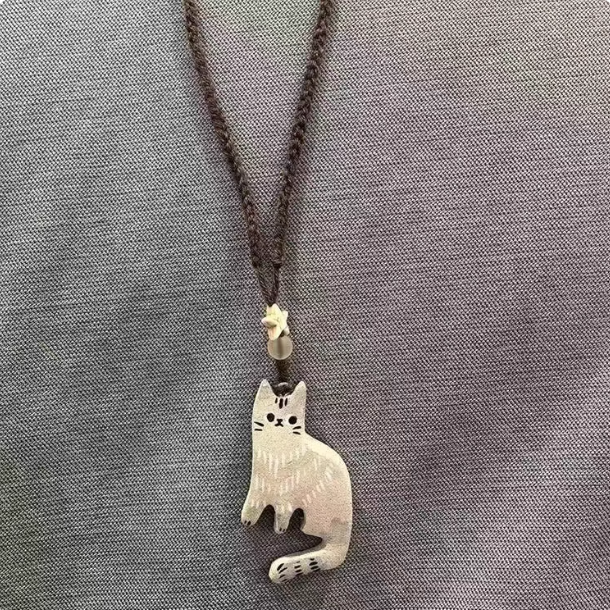复古可爱猫咪项链立体毛绒吊坠编织绳可爱长款毛衣链童趣小众配饰