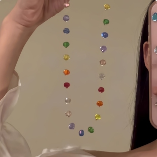 多巴胺彩色水晶串珠项链设计感锁骨链配饰波西米亚风锁骨链颈链女