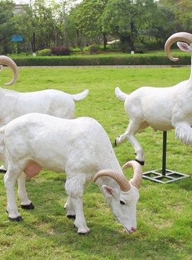 户外仿真山羊雕塑玻璃钢农场牧场草坪餐厅羊肉店门口装饰绵羊摆件