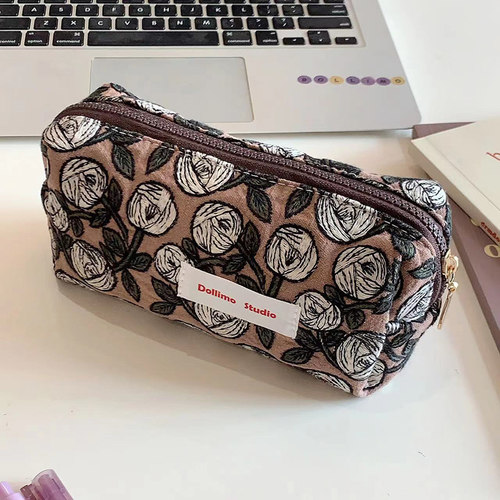 家  藏匿玫瑰大容量复古笔袋 帆布手作爱少女心刺绣文具袋 风铅笔