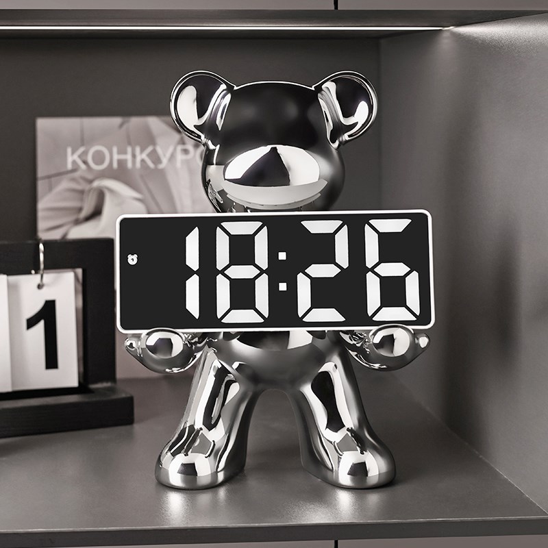 客厅创意暴力熊时钟摆件表钟智能小闹钟桌面电子数字摆台式钟表