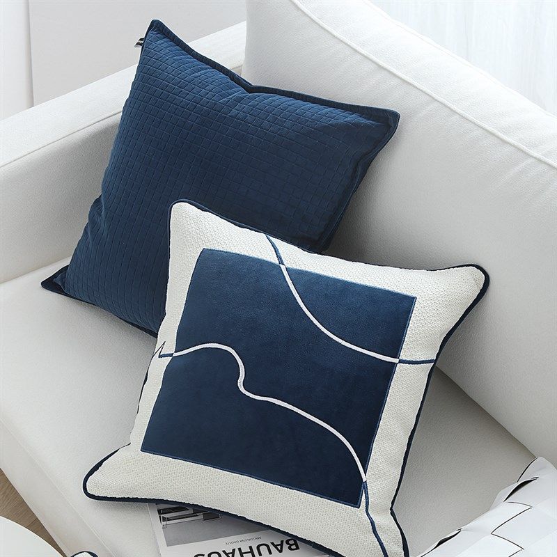 蓝色现代抱枕沙发靠枕客厅高级感床头靠背样板房方枕