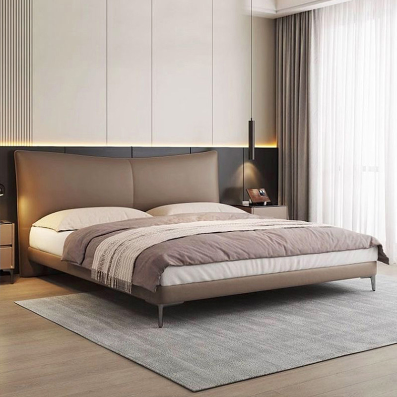 真皮床现代简约婚床主卧棕色软包床高端大气双人床小户型