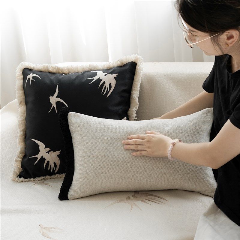 燕南飞提抱枕中古风床上用靠枕靠垫沙发抱枕腰枕靠垫,居家布艺,靠垫/抱枕,淘宝优惠券,粉丝福利购,淘宝优惠卷