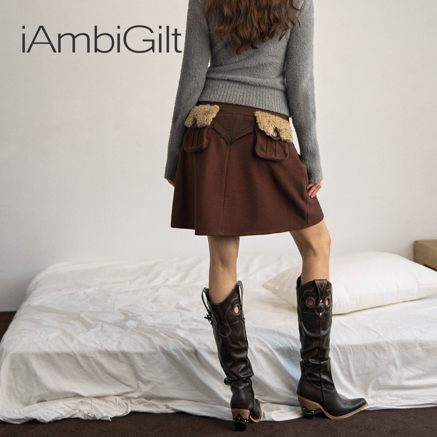 iAmbiGilt低腰A字花苞毛绒包袋双腰带位珠纹肌理感拼接半身裙女