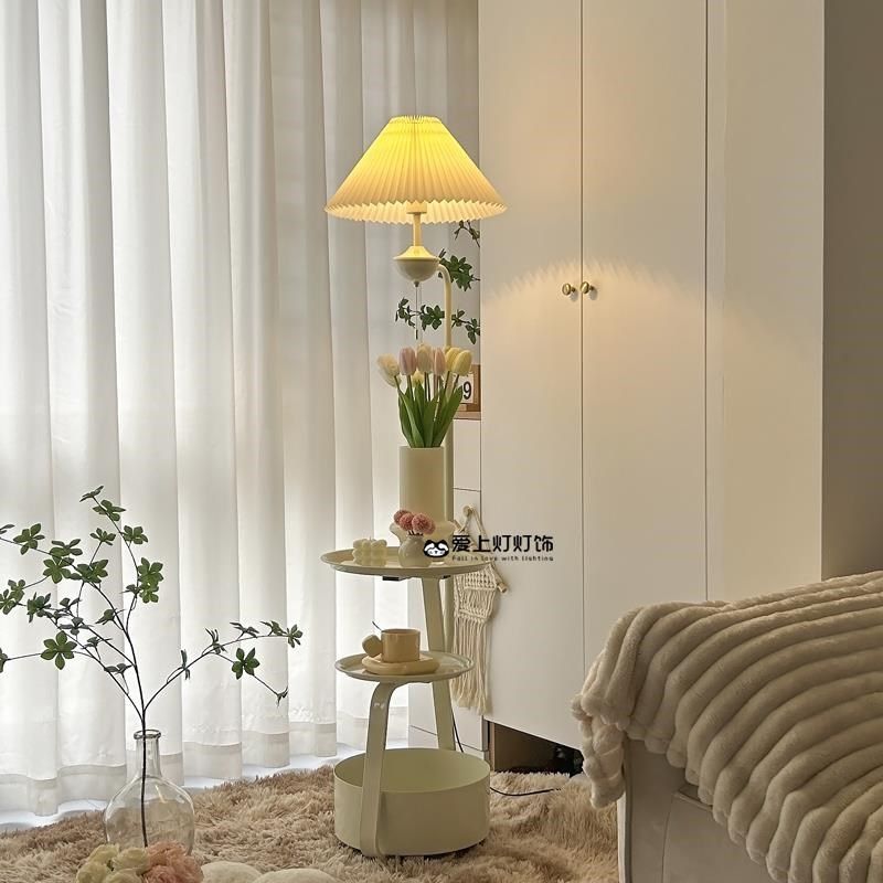 奶油风边几落地灯客厅沙发置物灯卧室床头柜一体台灯充电,家装灯饰光源,置物功能落地灯,淘宝优惠券,粉丝福利购,淘宝优惠卷