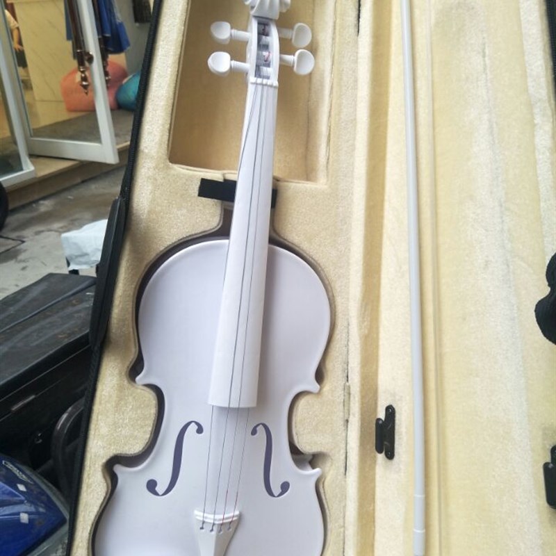 婚纱拍照道具 婚庆典礼 舞台演出装饰 塑料 假拉小提琴 白色 咖色