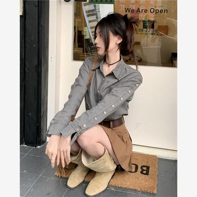 牛仔衬衫上衣女设计感叠穿套装裙子秋冬季新款咖色半身短裙两件套