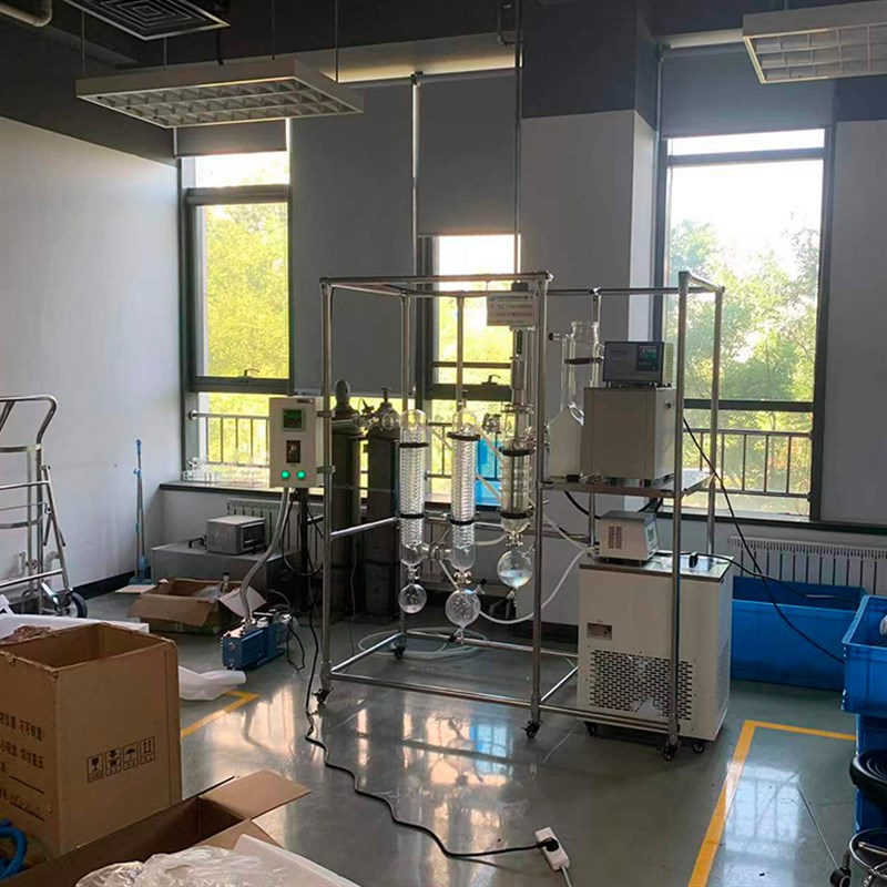 薄膜蒸发器和分子蒸馏仪的原理与区别新型薄膜蒸发装置的应用